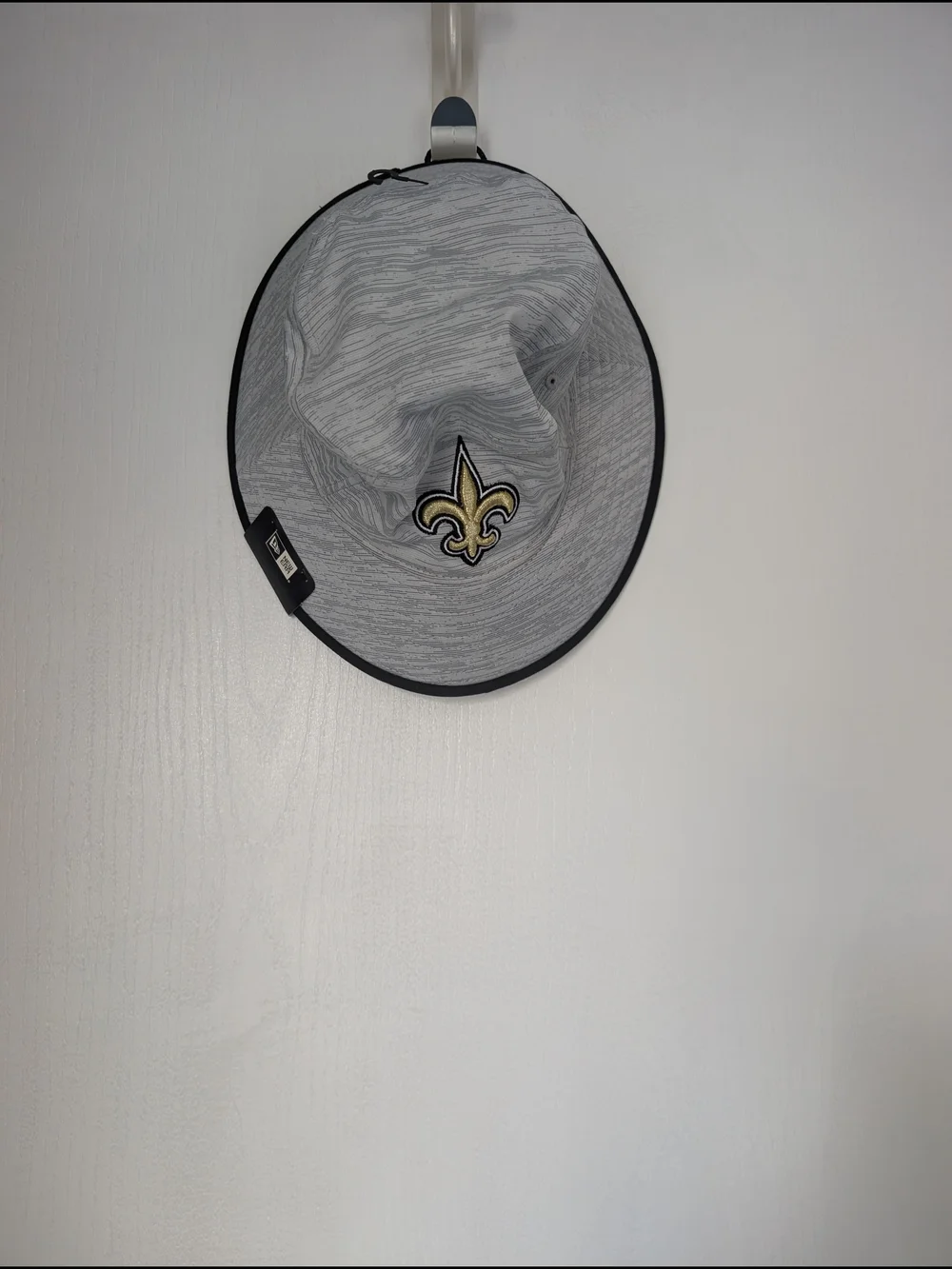 New Era Gray and Black Bucket Hat with Gold Fleur-de-Lis